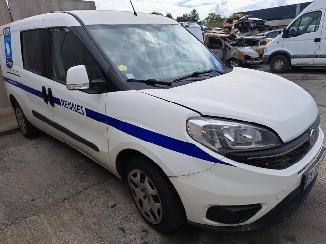 Image Porte de coffre droit - FIAT DOBLO 2
