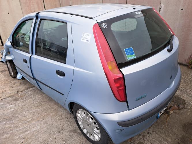 Image Retroviseur gauche - FIAT PUNTO 2
