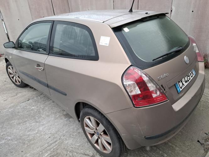 Image Capot - FIAT STILO