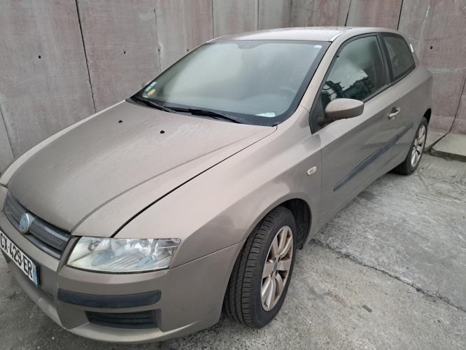 Image Capot - FIAT STILO