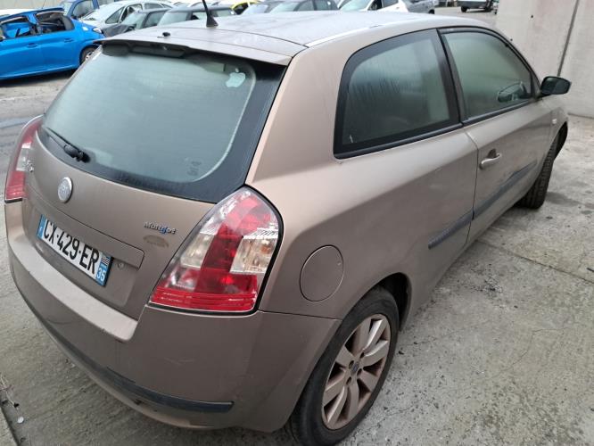 Image Capot - FIAT STILO