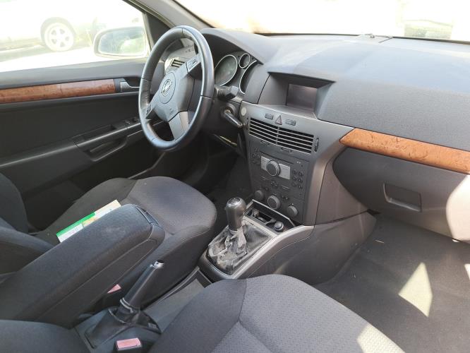 Image Pare choc avant - OPEL ASTRA H