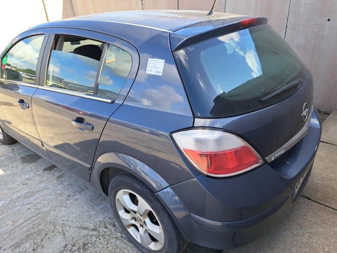 Image Pare choc avant - OPEL ASTRA H
