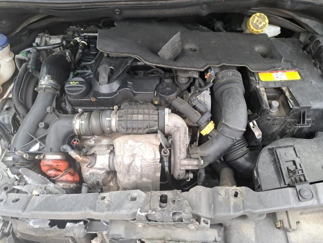 Image Ecran GPS - PEUGEOT 2008 1