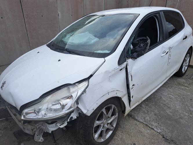 Image Anti brouillard arriere - PEUGEOT 208 1
