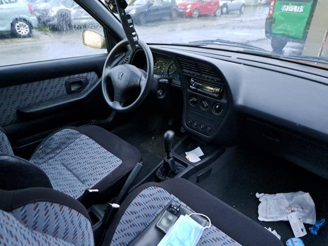 Image Plage arriere - PEUGEOT 306