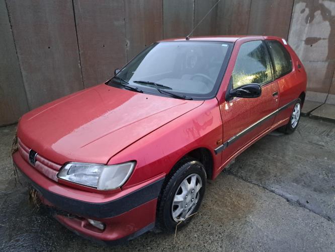 Image Plage arriere - PEUGEOT 306