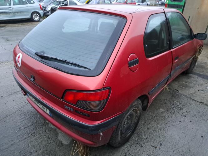Image Plage arriere - PEUGEOT 306