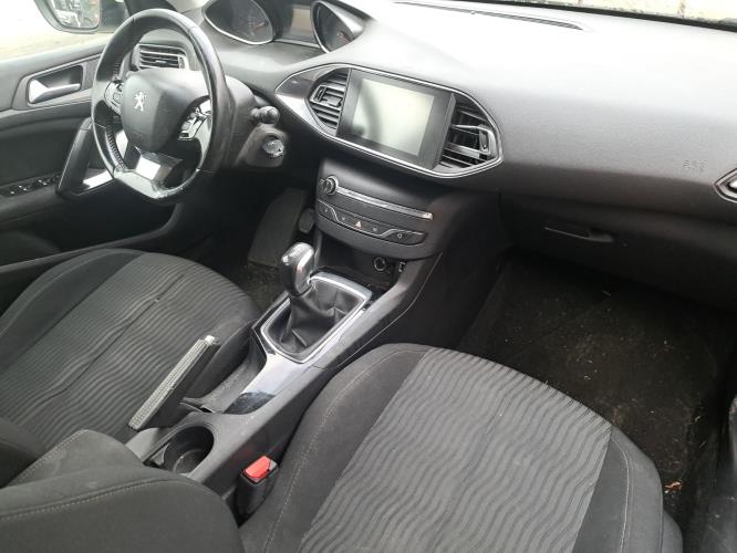 Image Porte avant droit - PEUGEOT 308 2 SW