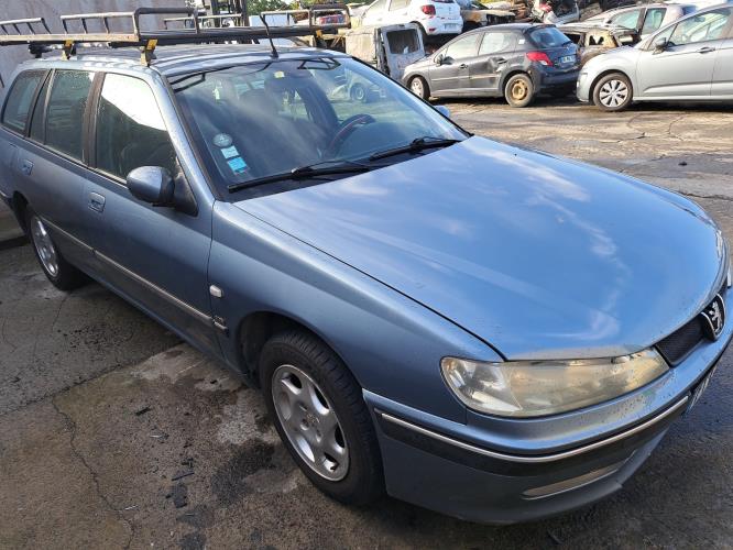 Image Feu arriere principal gauche (feux) - PEUGEOT 406