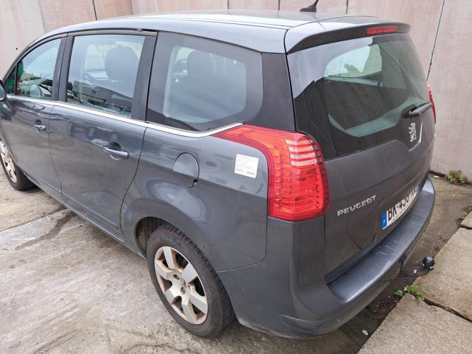 Image Afficheur - PEUGEOT 5008 1