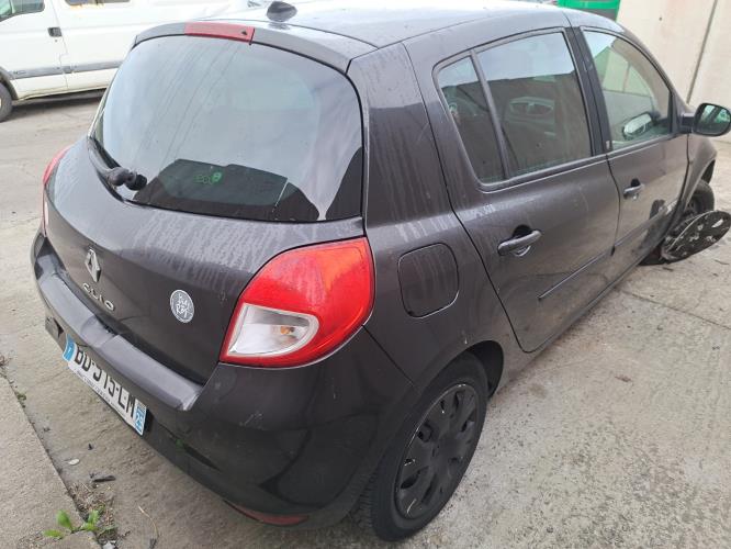 Image Ecran GPS - RENAULT CLIO 3