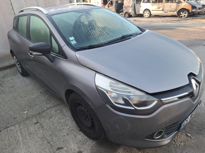 Image Feu arriere secondaire droit (feux) - RENAULT CLIO 4