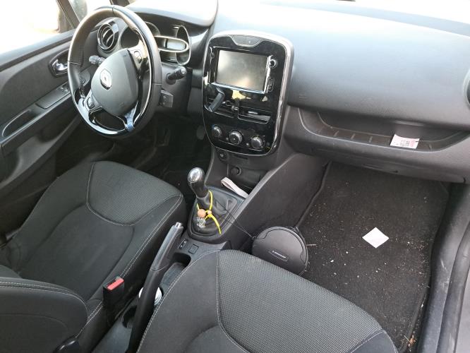 Image Feu arriere secondaire droit (feux) - RENAULT CLIO 4