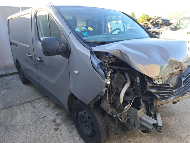 Image Feu arriere principal gauche (feux) - RENAULT TRAFIC 3 COURT
