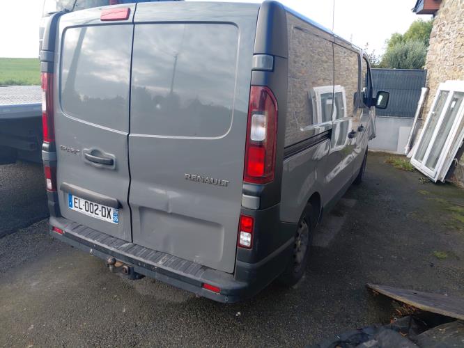 Image Feu arriere principal gauche (feux) - RENAULT TRAFIC 3 COURT