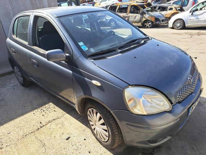 Image Feu arriere principal droit (feux) - TOYOTA YARIS 1