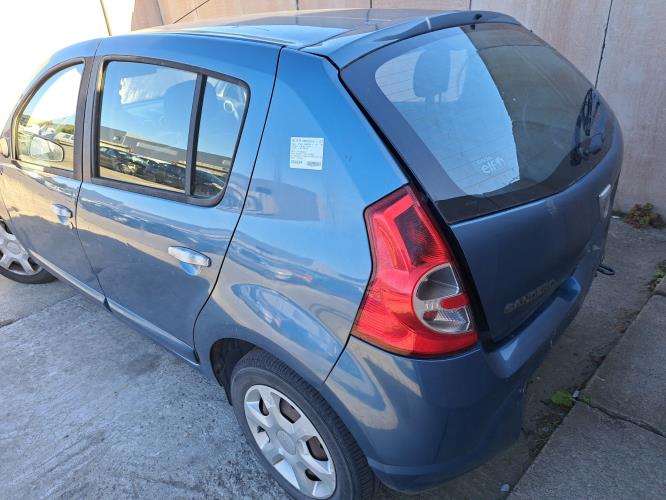 Image Pare choc avant - DACIA SANDERO 1
