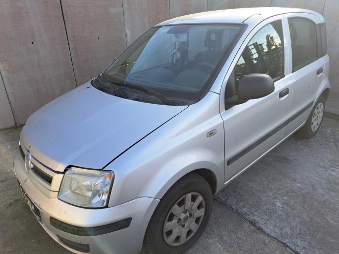 Image Feu arriere principal droit (feux) - FIAT PANDA 2