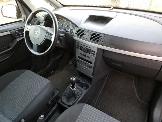 Image Capot - OPEL MERIVA A