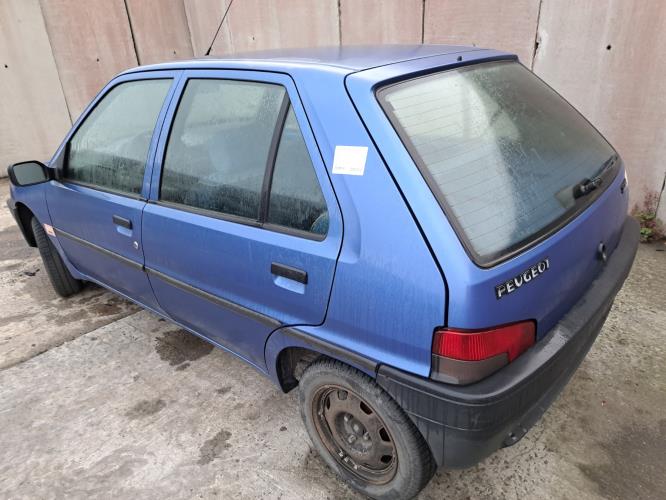 Image Pare choc avant - PEUGEOT 106