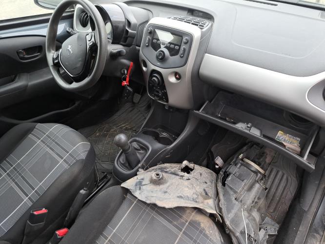 Image Planche de bord complete - PEUGEOT 108