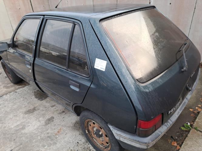 Image Retroviseur droit - PEUGEOT 205