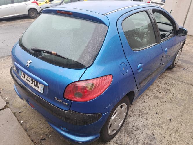 Image Pare choc arriere - PEUGEOT 206