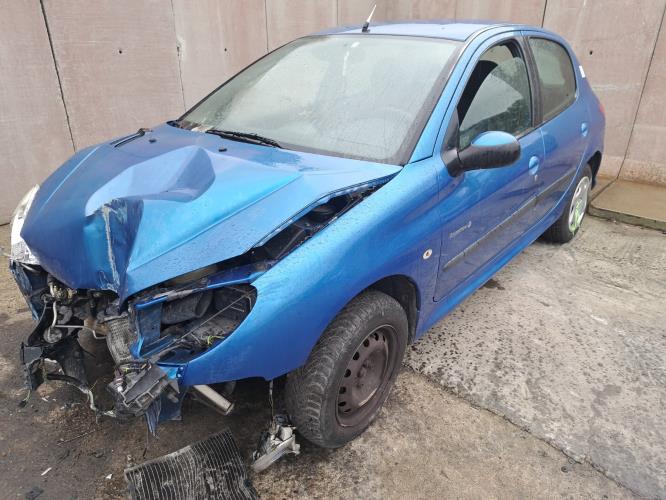 Image Pare choc arriere - PEUGEOT 206