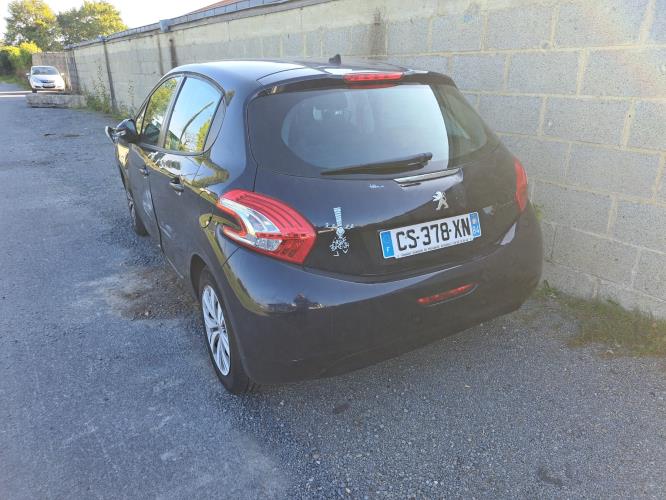 Image Interrupteur de leve vitre avant gauche - PEUGEOT 208 1