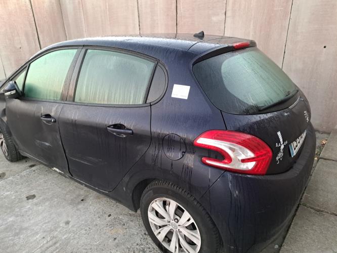 Image Interrupteur de leve vitre avant gauche - PEUGEOT 208 1