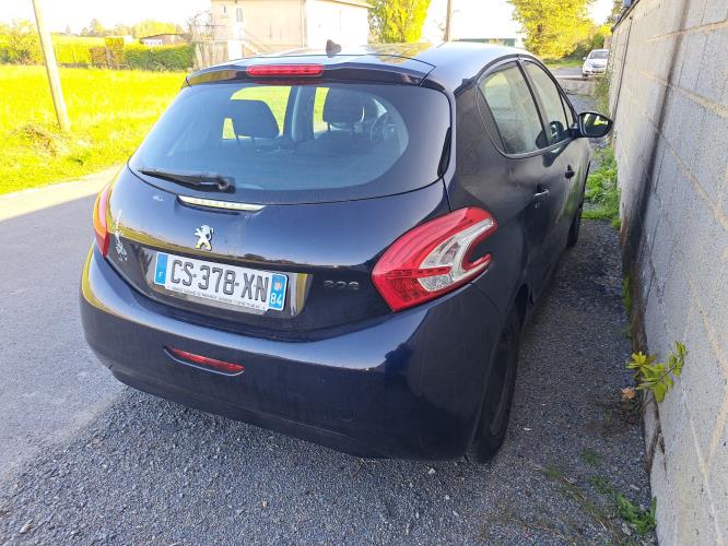 Image Interrupteur de leve vitre avant gauche - PEUGEOT 208 1