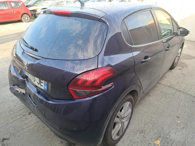 Image Pompe AdBlue - PEUGEOT 208 1