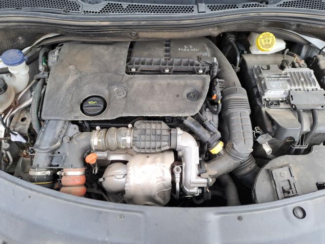 Image Moteur - PEUGEOT 208 1