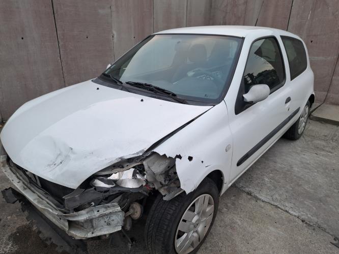 Image Plage arriere - RENAULT CLIO 2