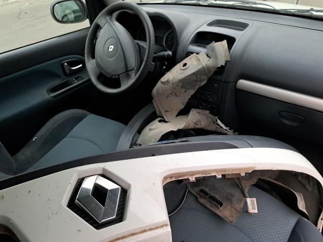 Image Plage arriere - RENAULT CLIO 2