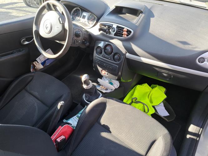 Image Plage arriere - RENAULT CLIO 3