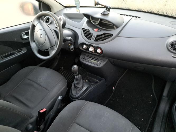 Image Feu arriere principal gauche (feux) - RENAULT TWINGO 2