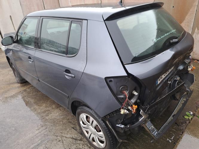 Image Autoradio d'origine - SKODA FABIA 2