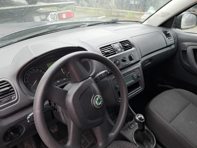 Image Autoradio d'origine - SKODA FABIA 2