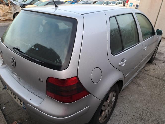 Image Pare choc arriere - VOLKSWAGEN GOLF 4