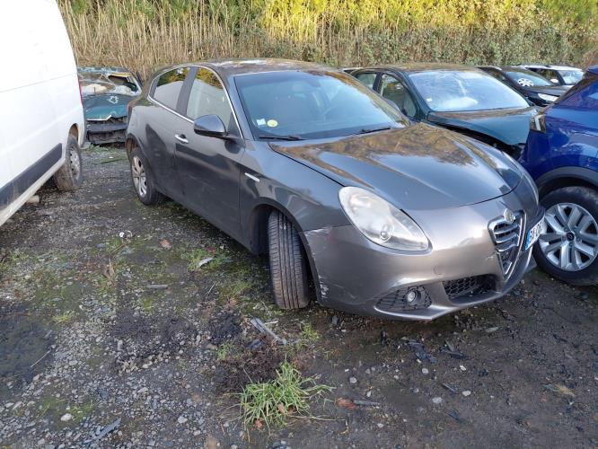 Image Capot - ALFA ROMEO GIULIETTA 2