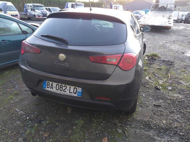 Image Capot - ALFA ROMEO GIULIETTA 2