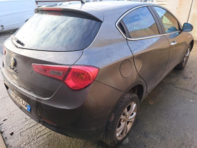 Image Capot - ALFA ROMEO GIULIETTA 2