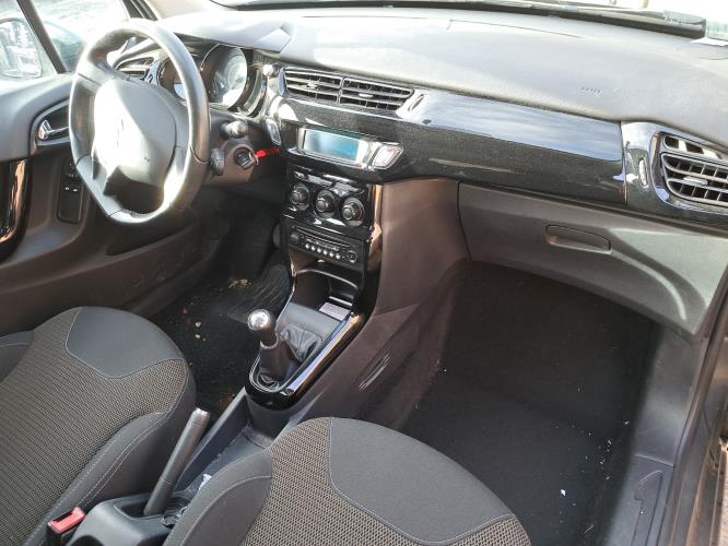 Image Pare boue avant gauche - CITROEN C3 2