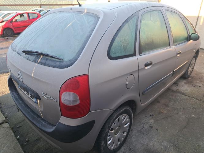 Image Porte avant gauche - CITROEN XSARA PICASSO