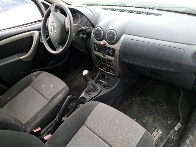 Image Feu arriere principal droit (feux) - DACIA DUSTER 1