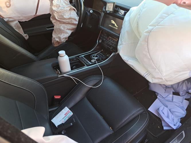 Image Porte arriere droit - JAGUAR XF 2