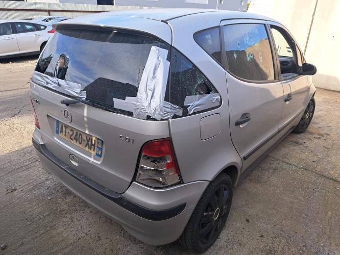 Image Pare choc avant - MERCEDES CLASSE A 168