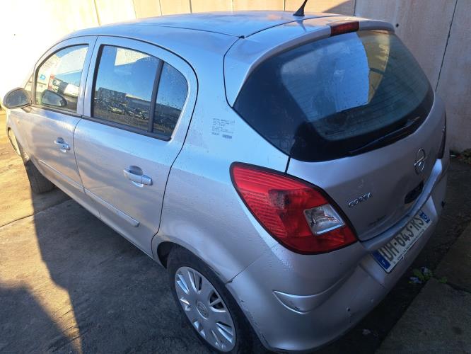 Image Pare choc avant - OPEL CORSA D